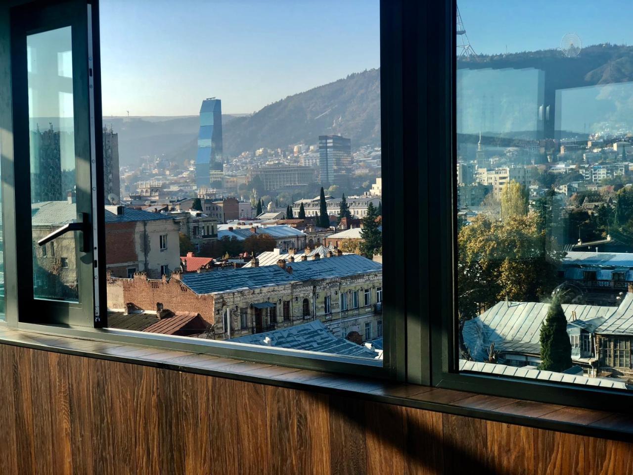 Tbili Hotel Tbilisi Exterior foto